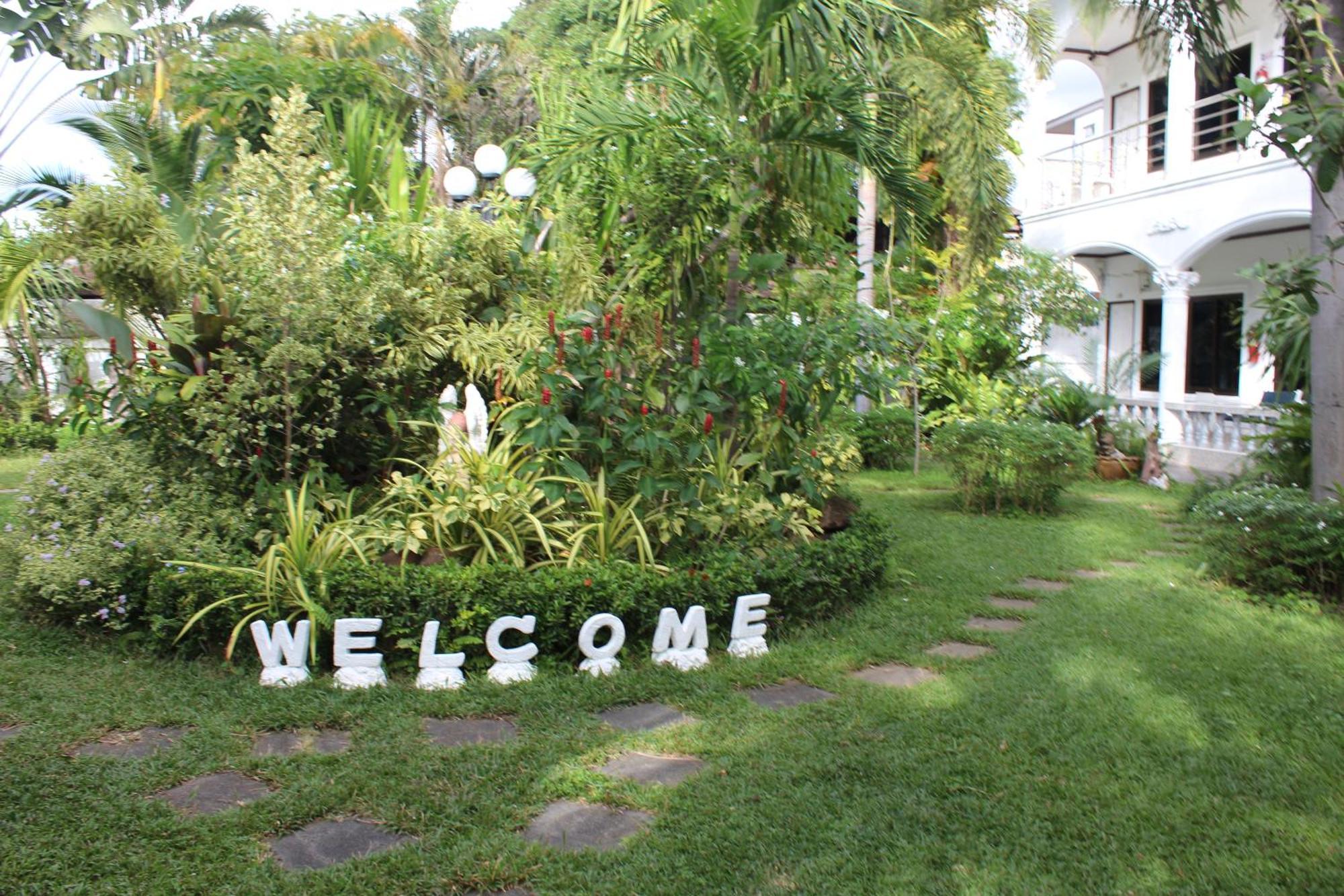 White Elephant Resort Surin Exterior photo